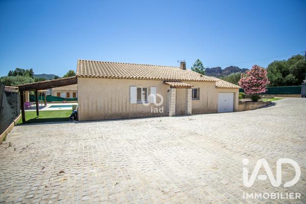 Maison à vendre 4 pièces 91 m² Roquebrune-sur-Argens