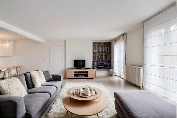 Dpt Yvelines (78), à vendre LA CELLE SAINT CLOUD maison familiale avec sous-sol en rez-de-jardin