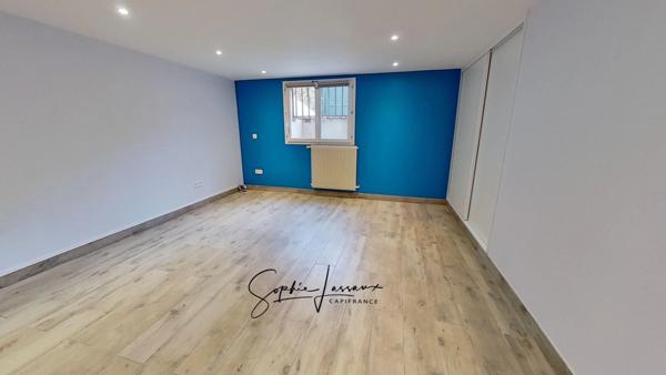 Dpt Yvelines (78), à vendre LA CELLE SAINT CLOUD maison familiale avec sous-sol en rez-de-jardin