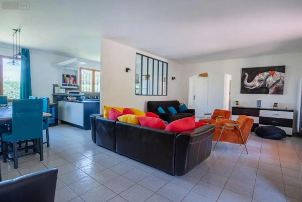 Achat - Maison Vidauban 83550 7 pièces 143 m 2 2000 m 2