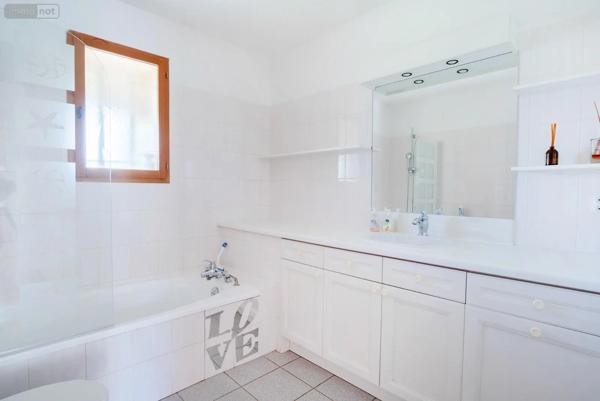 Achat - Maison Vidauban 83550 7 pièces 143 m 2 2000 m 2
