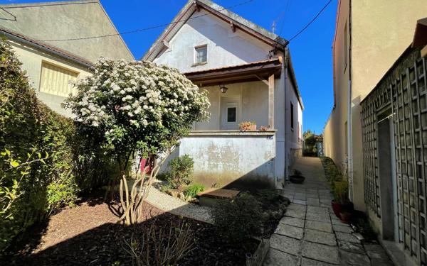 Maison à vendre    4 pièces •  Champlan