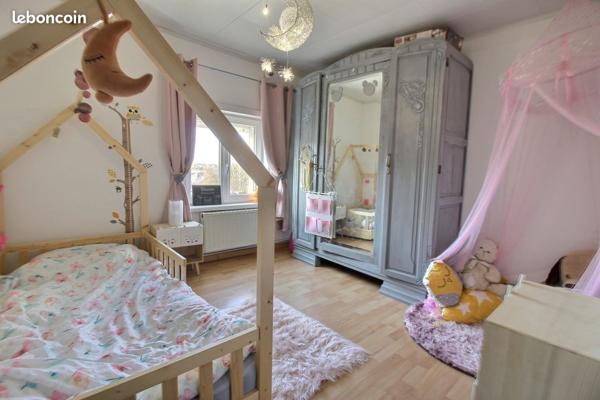 Maison 6 pièces 107m²