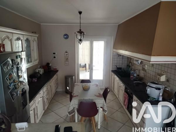 Maison à vendre 6 pièces 130 m² Bourges