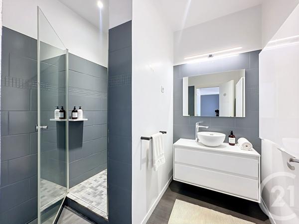 Appartement F3 à vendre  3 pièces - 84,50 m 2   PERIGUEUX  - 24