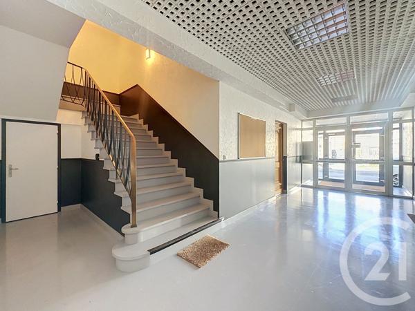 Appartement F3 à vendre  3 pièces - 84,50 m 2   PERIGUEUX  - 24