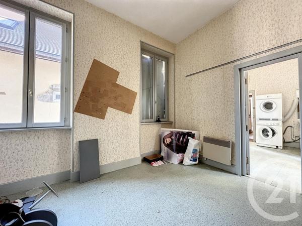 immeuble à vendre  140 m2 ST POURCAIN SUR SIOULE - 03