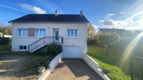 Maison Checy 6 pièce(s) 115 m2