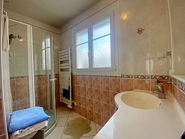 Maison Checy 6 pièce(s) 115 m2