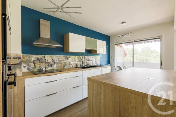 Appartement à vendre  4 pièces - 82,26 m 2   GRENOBLE  - 38