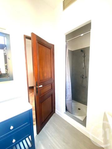 Appartement Studio à vendre  1 pièce - 21,18 m 2   FONTAINEBLEAU  - 77