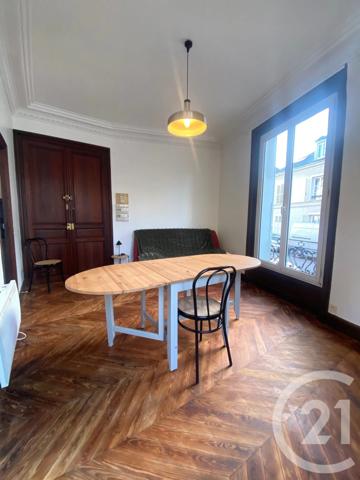 Appartement Studio à vendre  1 pièce - 21,18 m 2   FONTAINEBLEAU  - 77