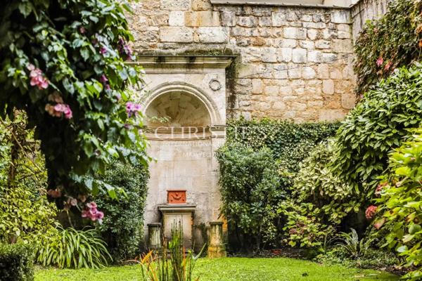 Jardin Public – Bureaux/Appartement de caractère avec grand jardin privatif