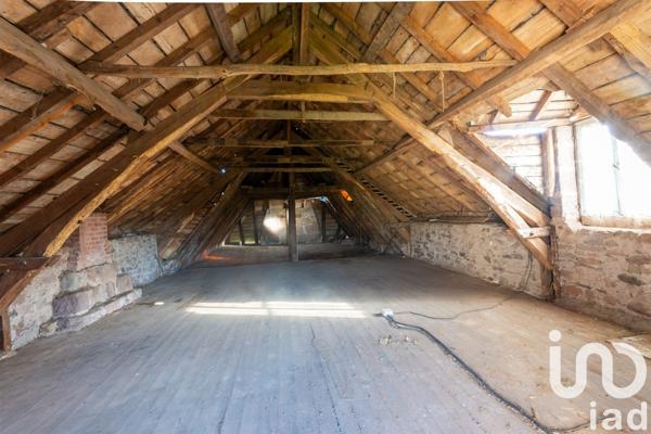 Ferme 5 pièces de 80 m² à Objat (19130)