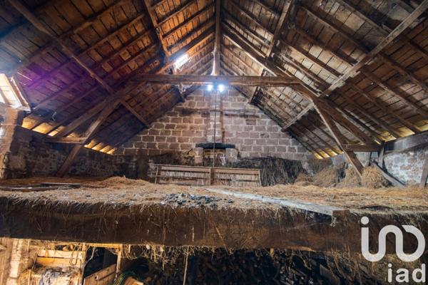 Ferme 5 pièces de 80 m² à Objat (19130)