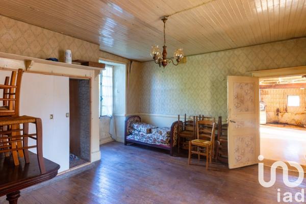 Ferme 5 pièces de 80 m² à Objat (19130)