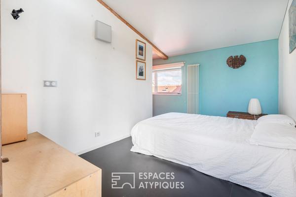 Maison d’architecte esprit loft avec terrasse et jardin à Vitry