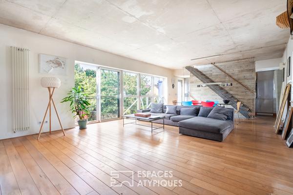 Maison d’architecte esprit loft avec terrasse et jardin à Vitry