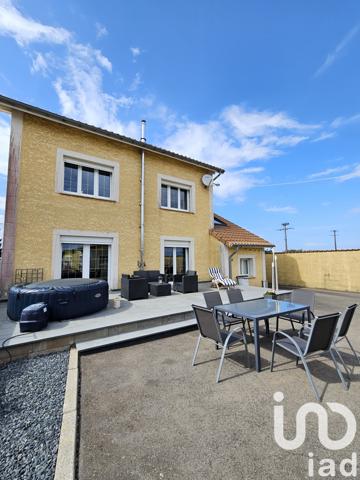 Maison à vendre 5 pièces 183 m² Haucourt-Moulaine