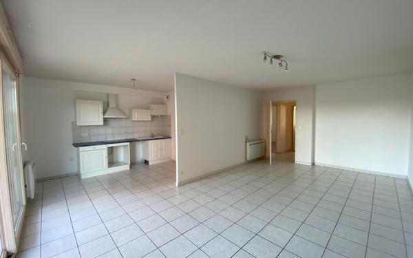Appartement à louer    3 pièces • 69 m2 Castres