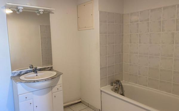 Appartement à louer    3 pièces • 69 m2 Castres