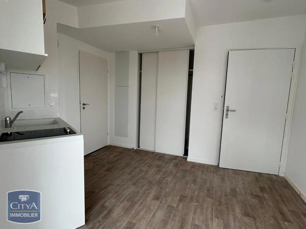 Appartement à louer 1 pièce 22.69m² Rennes (35000)