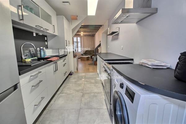 Maison Niort hyper centre 3 pièce(s) 86.08 m2