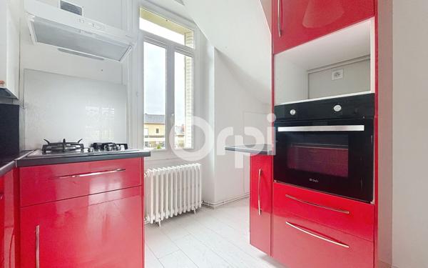 Appartement à louer    3 pièces •  Brive-la-Gaillarde