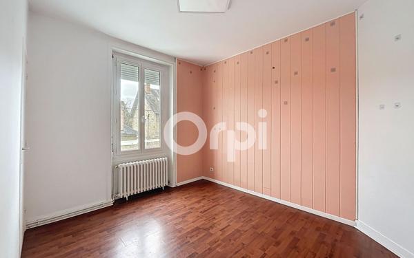 Appartement à louer    3 pièces •  Brive-la-Gaillarde