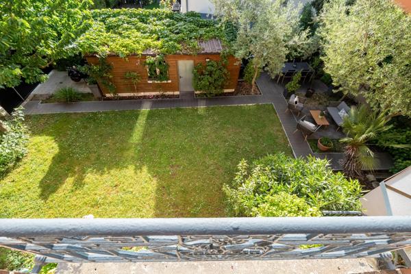 Jolie Meulière, plein centre, de 205 m² habitables