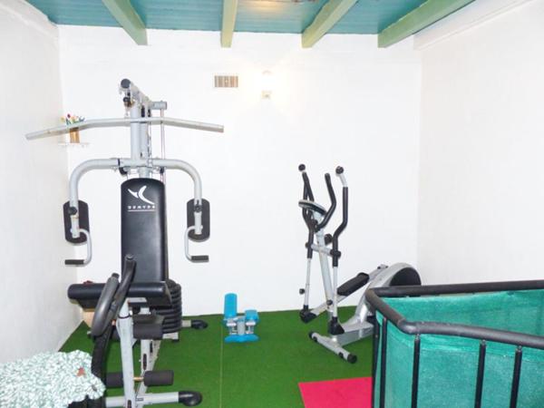 Vente des murs et du fonds de commerce - 710 m² - Le Puy-en-Velay