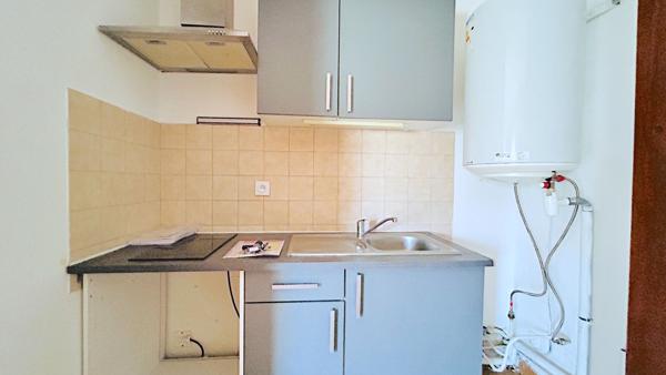 A LOUER APPARTEMENT DE TYPE 1 DE 27 M2 - SAINT ANDRE DE CUBZAC CENTRE , Saint andre de cubzac A LOUER APPARTEMENT DE TYPE 1 DE 27 M2 - SAINT ANDRE DE CUBZAC CENTRE , Saint andre de cubzac