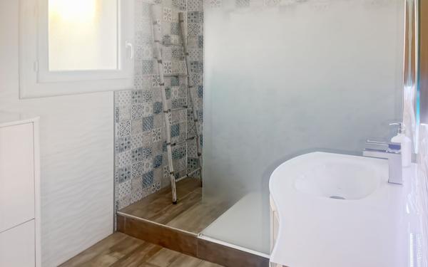 Maison à vendre    4 pièces •  Marseillan