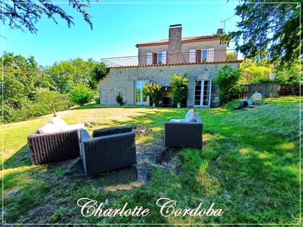 🌿 Il était une fois une maison en pierre au cœur de la nature… 2 ha et vue imprenable