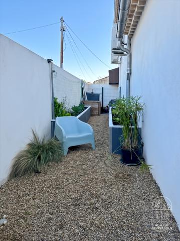 Châteaurenard (13160) Mas entièrement rénové 3 chambres 126 m2 et garage sur 400 m2 de terrain