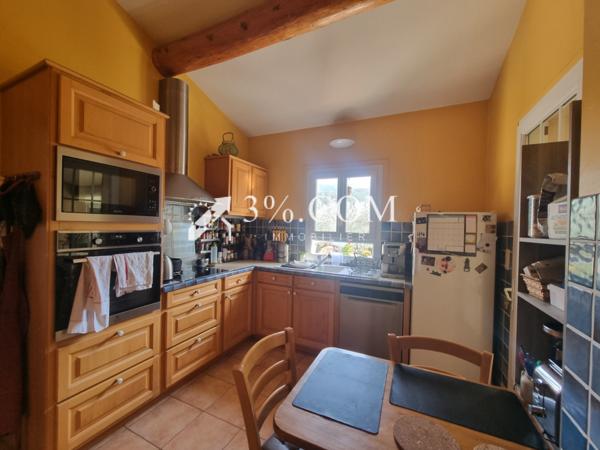 Villa 6 pièce(s) 5 chambre(s) 170 m²