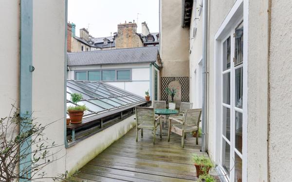 Appartement à vendre    9 pièces • 260 m2 Rennes