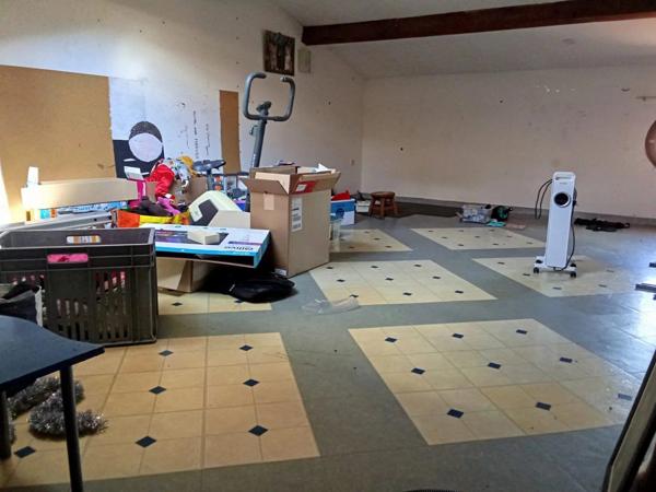 Vente                                                      Maison
                        
                     5 pièces                      134 m2                     à Port-Saint-Louis-du-Rhône