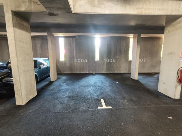 Achat parking / box Chartres - 13 000 €