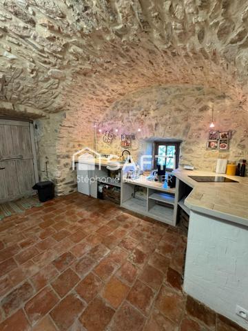 Charmante maison en pierre