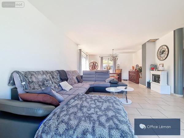 Maison à vendre à Échenevex dans l'Ain (01170), ref : 01047-717