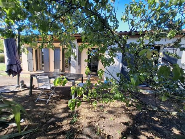 Achat - Maison Rétaud 17460 6 pièces 101 m 2 1377 m 2