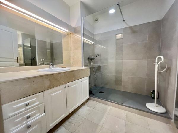 Appartement 795 000 € Bordeaux 4 p 145 m² DPE C