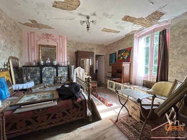 Maison en pierre de type médiéval – 246m²