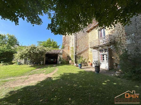 Maison en pierre de type médiéval – 246m²