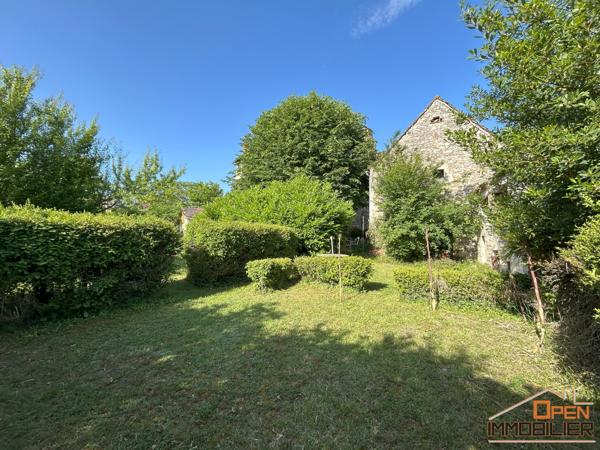 Maison en pierre de type médiéval – 246m²
