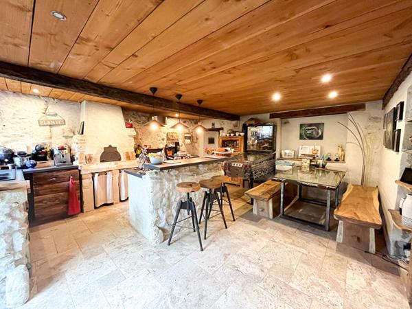 Maison Nouans Les Fontaines 7 pièce(s) 140.95 m2