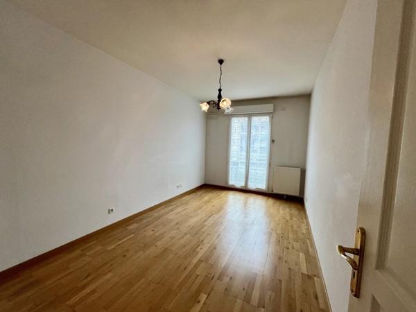 Appartement à louer 699 € CC Limoges 3 p 91 m² DPE C