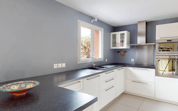 Maison à vendre    4 pièces •  Neuville-sur-Saône