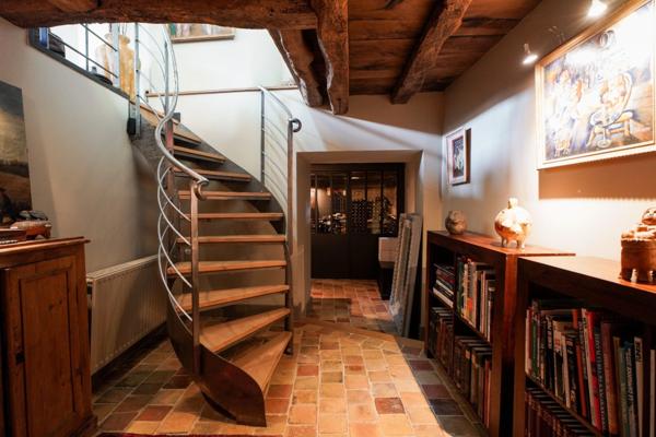 Maison à vendre 8 pièces proche de MACON (71)